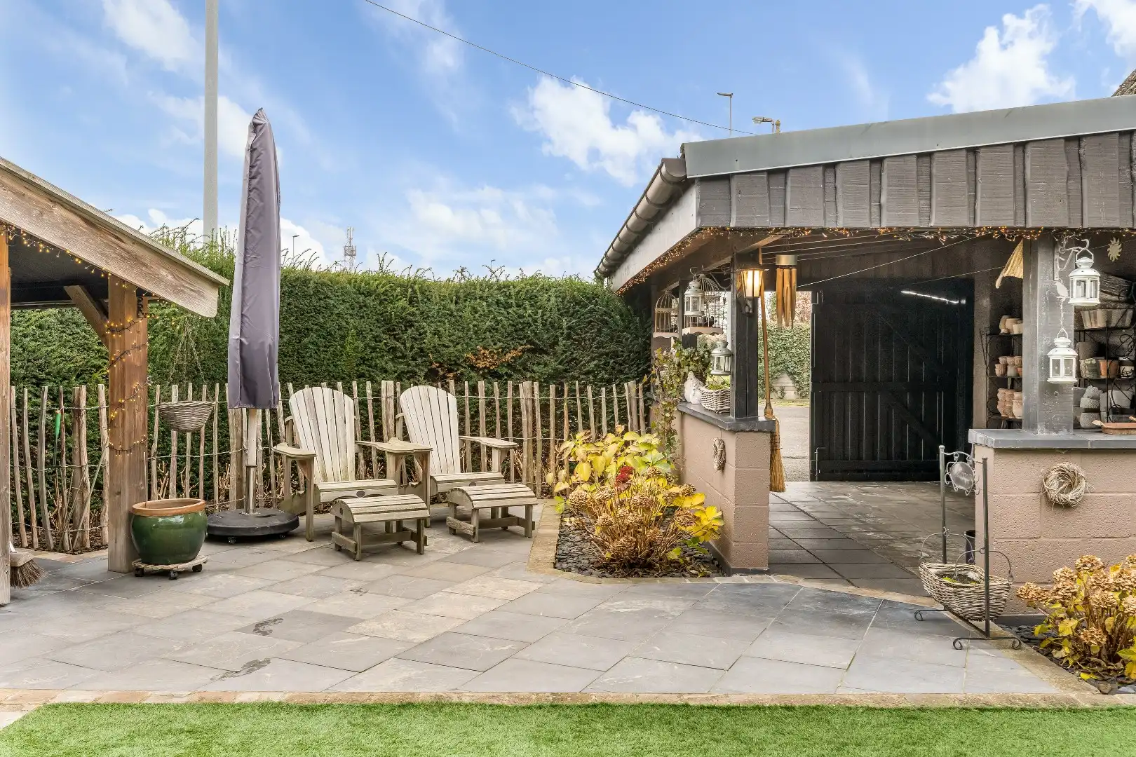 Luxueus vernieuwde 3-gevel woning op toplocatie. foto 15