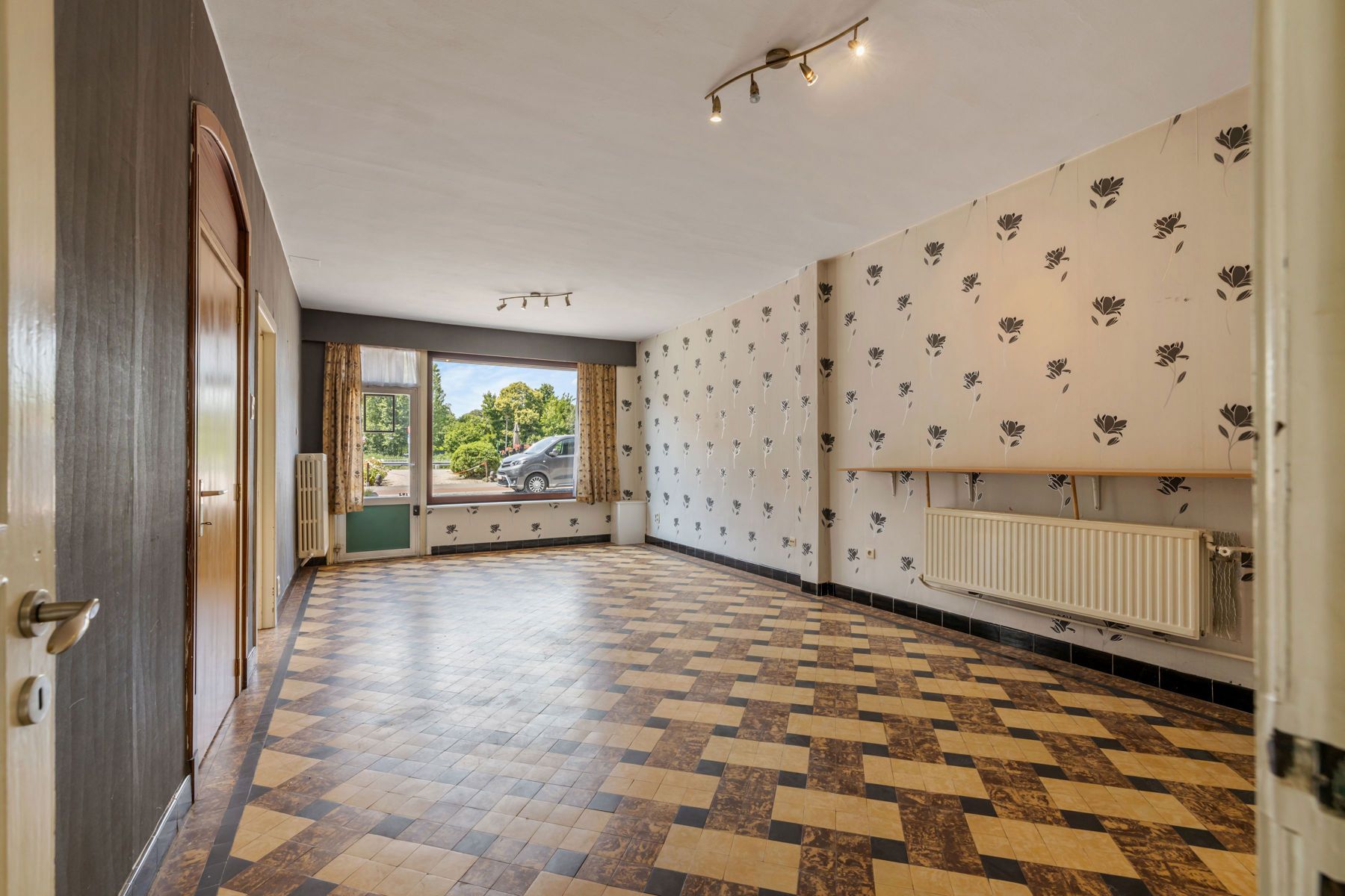 Ruime woning met handelsmogelijkheden - 3 slpk - Balgerhoeke foto 5