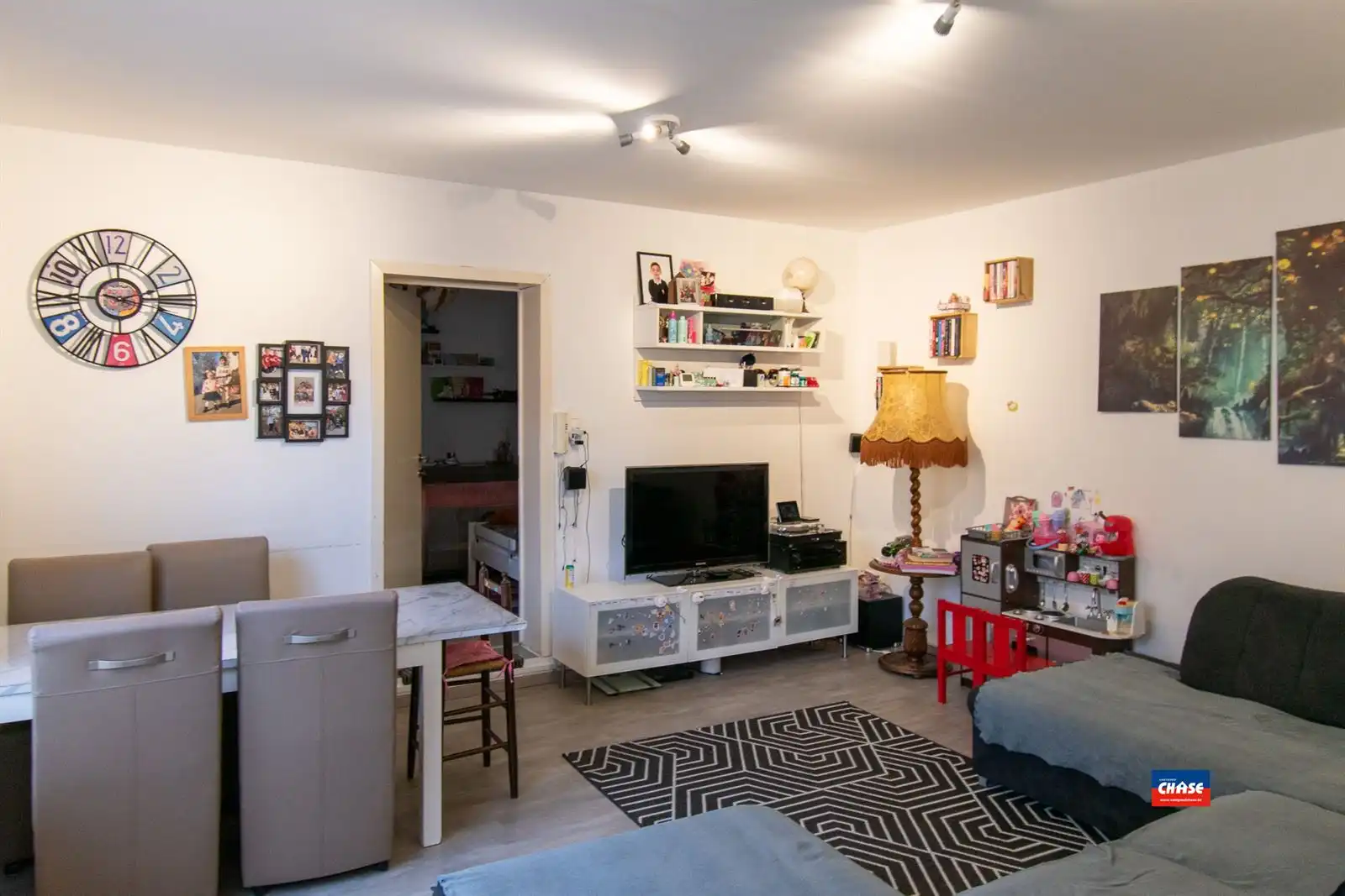 Opbrengsthuis met 3 appten en duplex foto 11