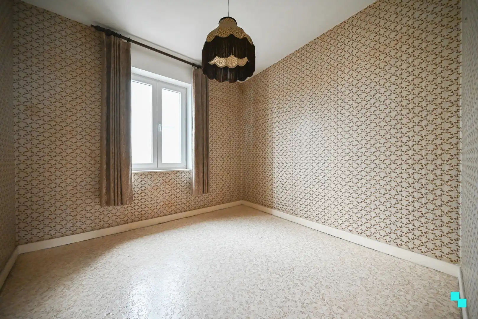 Te renoveren ééngezinswoning met vier slaapkamers en stockagemogelijkheden te Izegem foto 19