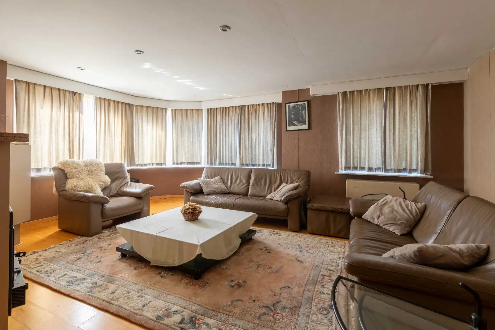 Opbrengsteigendom met handelszaak, atelier en 3 woningen foto 14