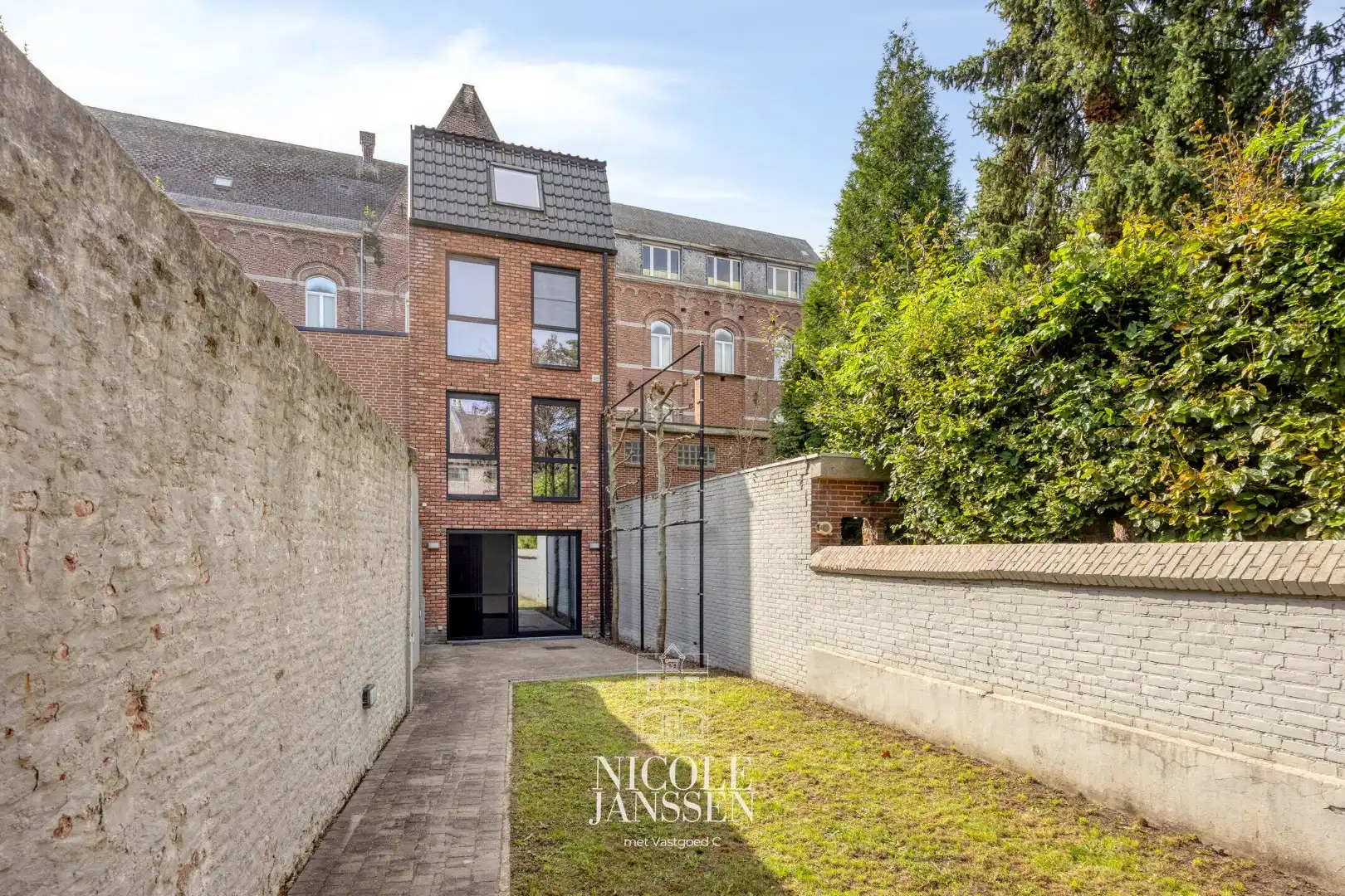 Stadswoning met tuin foto 28