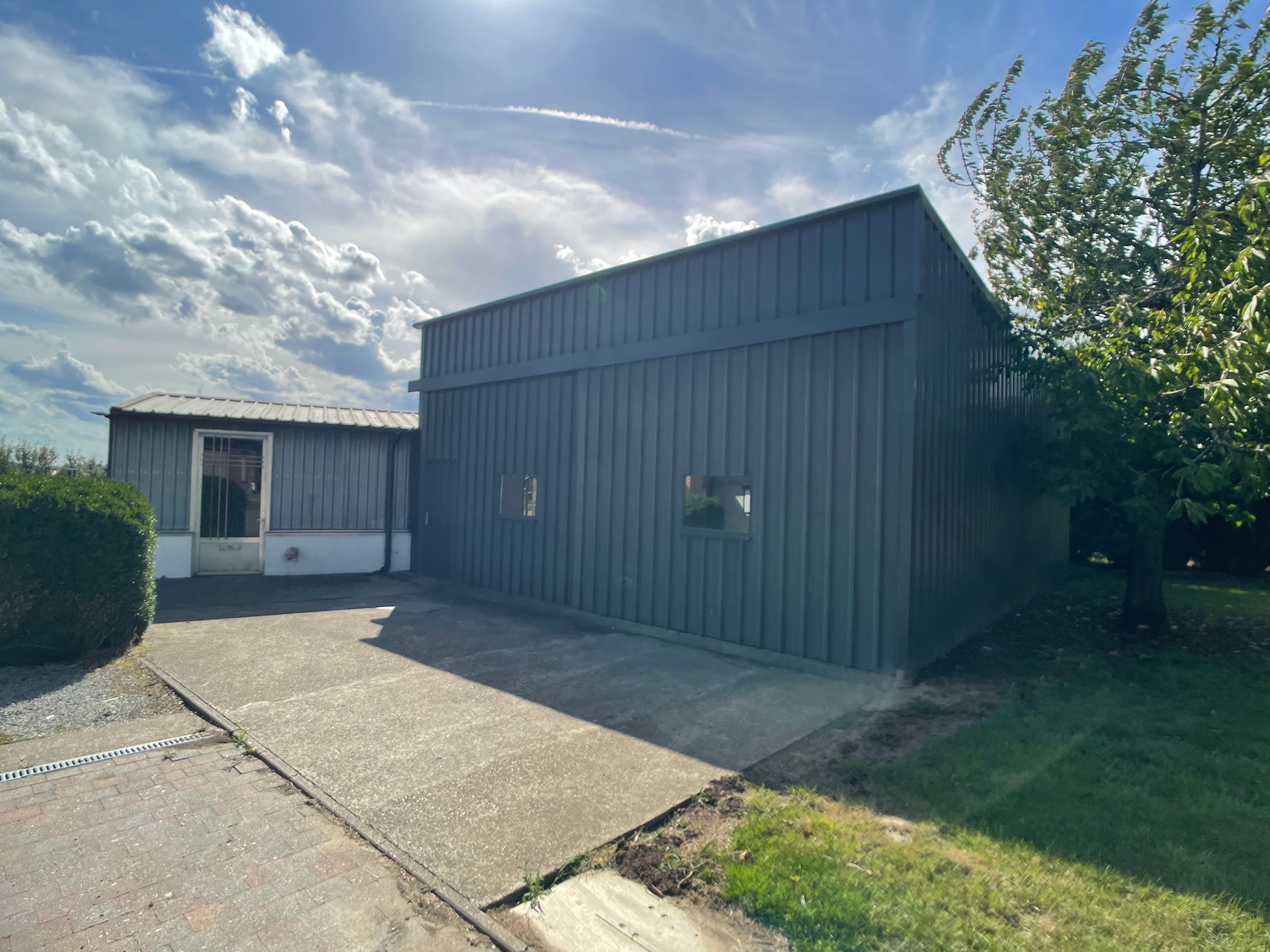 Op te frissen woning op ruim perceel midden in de natuur foto 30