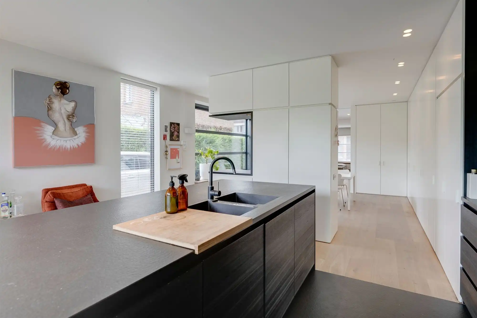 Sfeervolle halfopen woning nabij het dorpshart foto 13