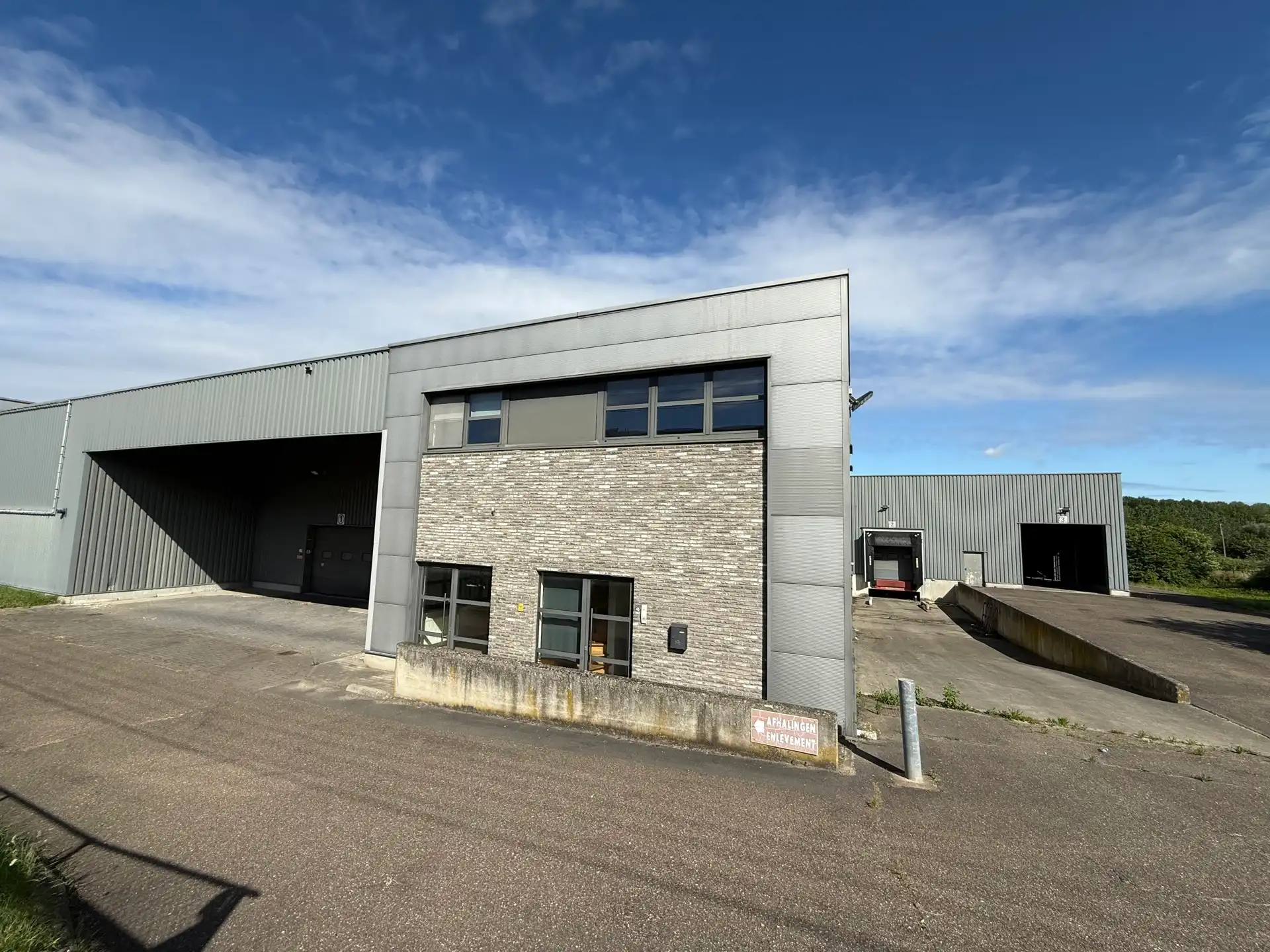 Bedrijfsgebouw te koop in Tongeren foto 12