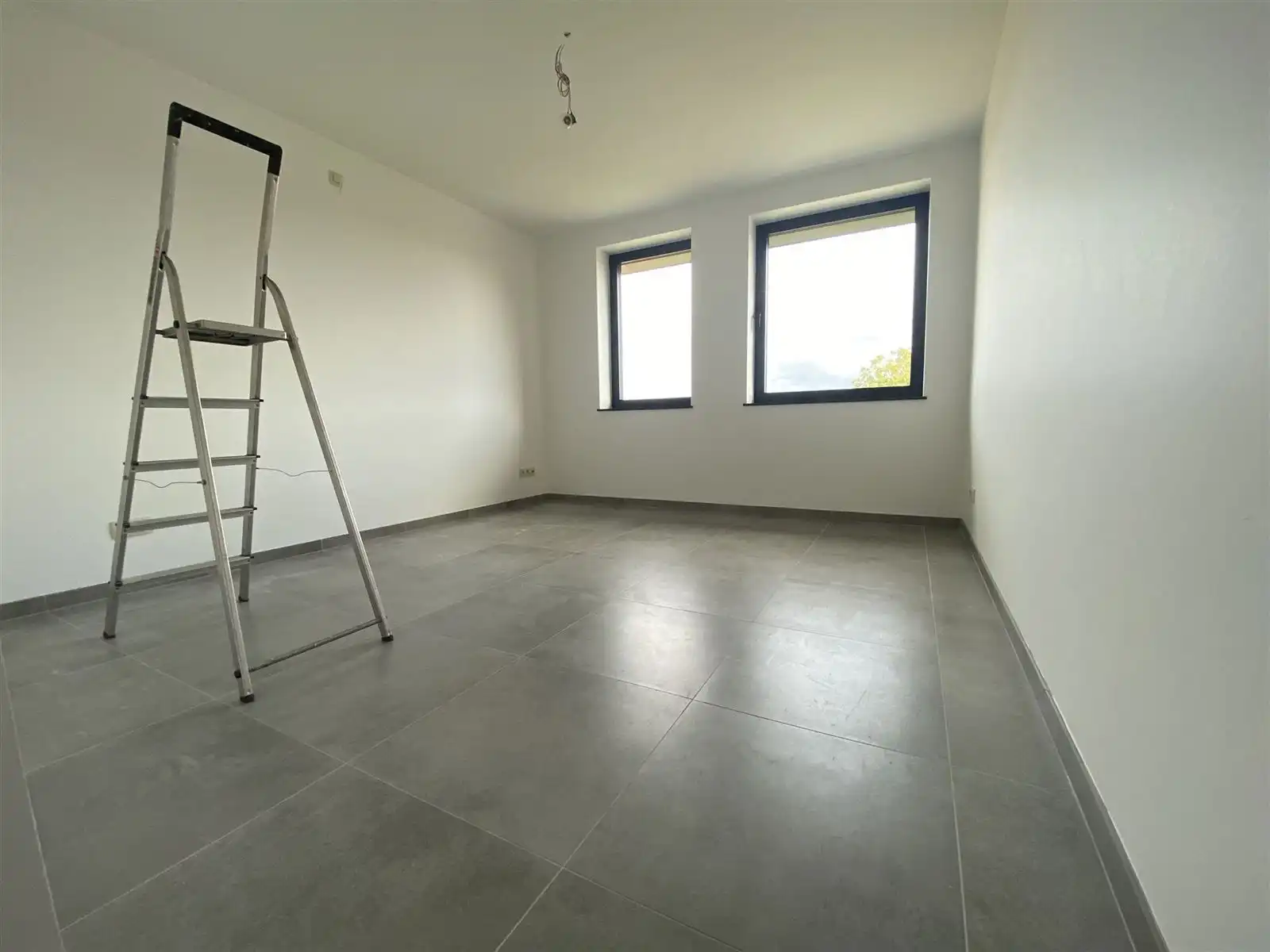 Ruime woning met 3 slaapkamers te huur foto 13