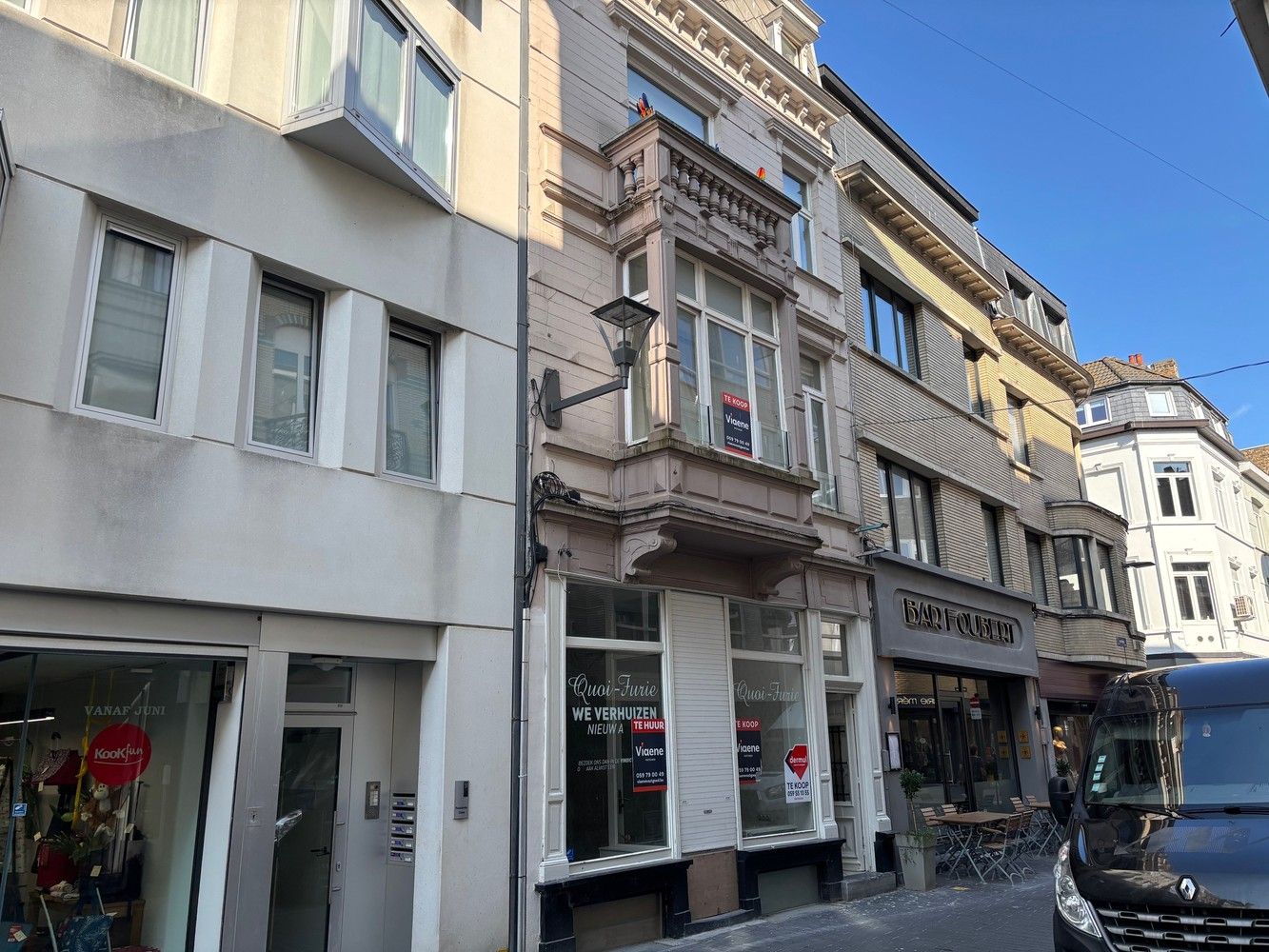 OPBRENGSTEIGENDOM foto {{pictureIndex}}