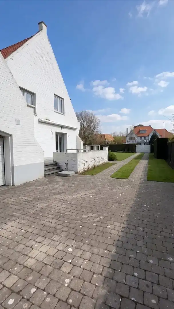 Uitzonderlijke koppelvilla op absolute topligging in hartje Zoute. foto 3