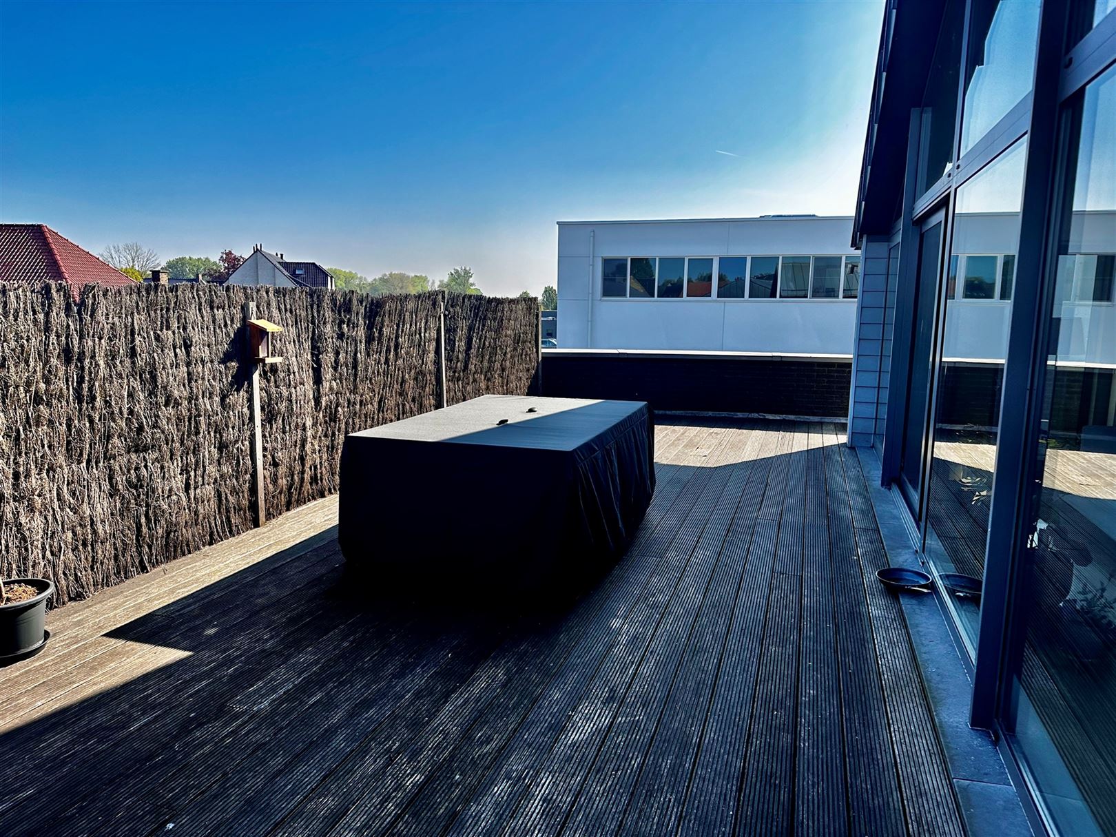 Instapklaar appartement te huur in centrum Kruishoutem foto 10