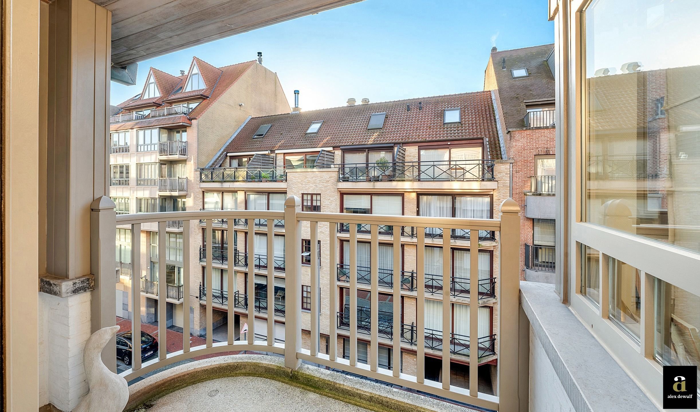 Ruim appartement met terras, centraal gelegen [Bayauxlaan]   foto 7