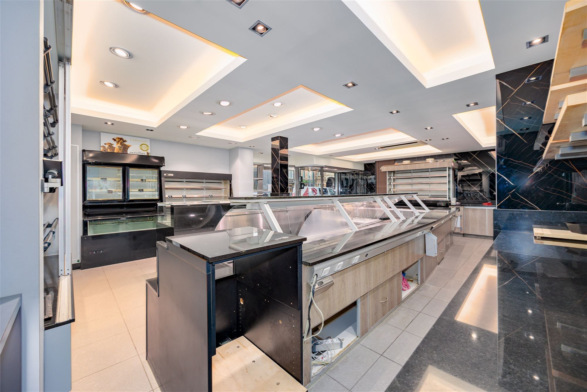 Vergund opbrengsteigendom - handelsglvl + 2 appt foto 8