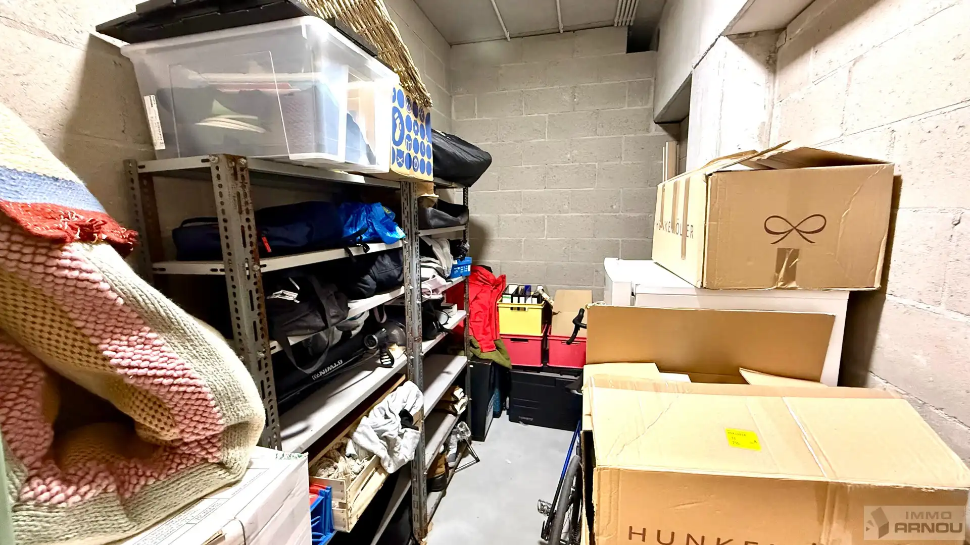 Instapklaar recent appartement met 2 slaapkamers foto 18