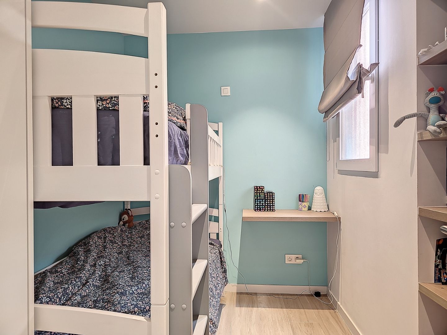 Prachtig gerenoveerd 3  slaapkamer appartement met frontaal zeezicht te Nieuwpoort-Bad foto 8