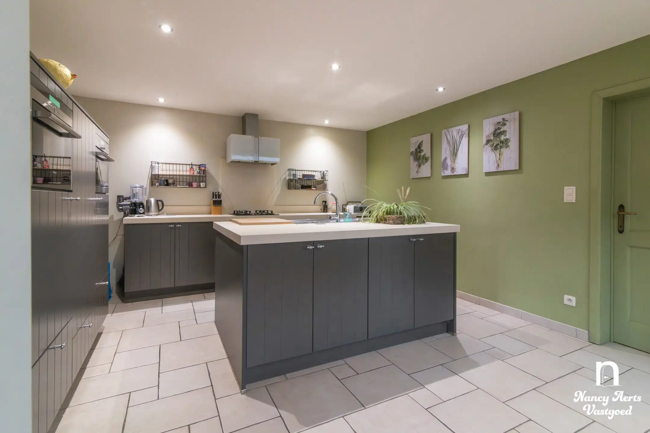 Lichtrijke gezinswoning met open zicht in Stal-Koersel foto 12