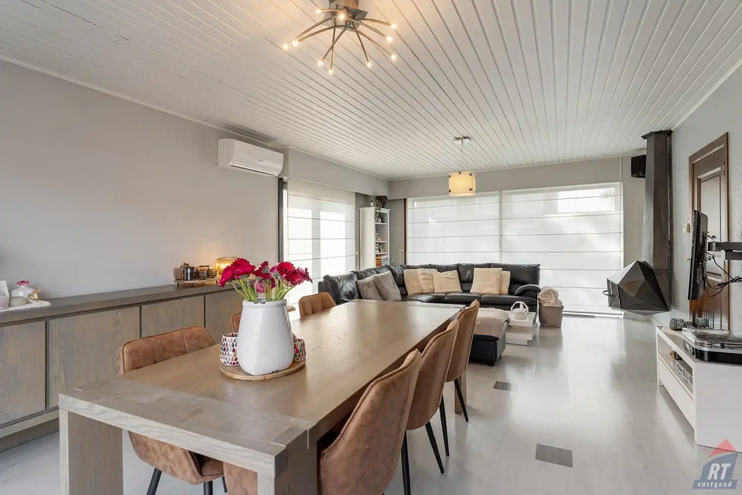 Instapklare bungalow met 3 slaapkamers gelegen in het rustige Velm foto 6