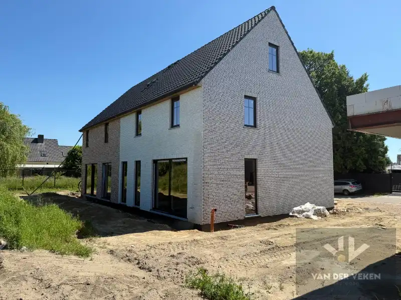 ENERGIENEUTRALE NIEUWBOUW HOB 4 SLPK 2 BADK foto 4