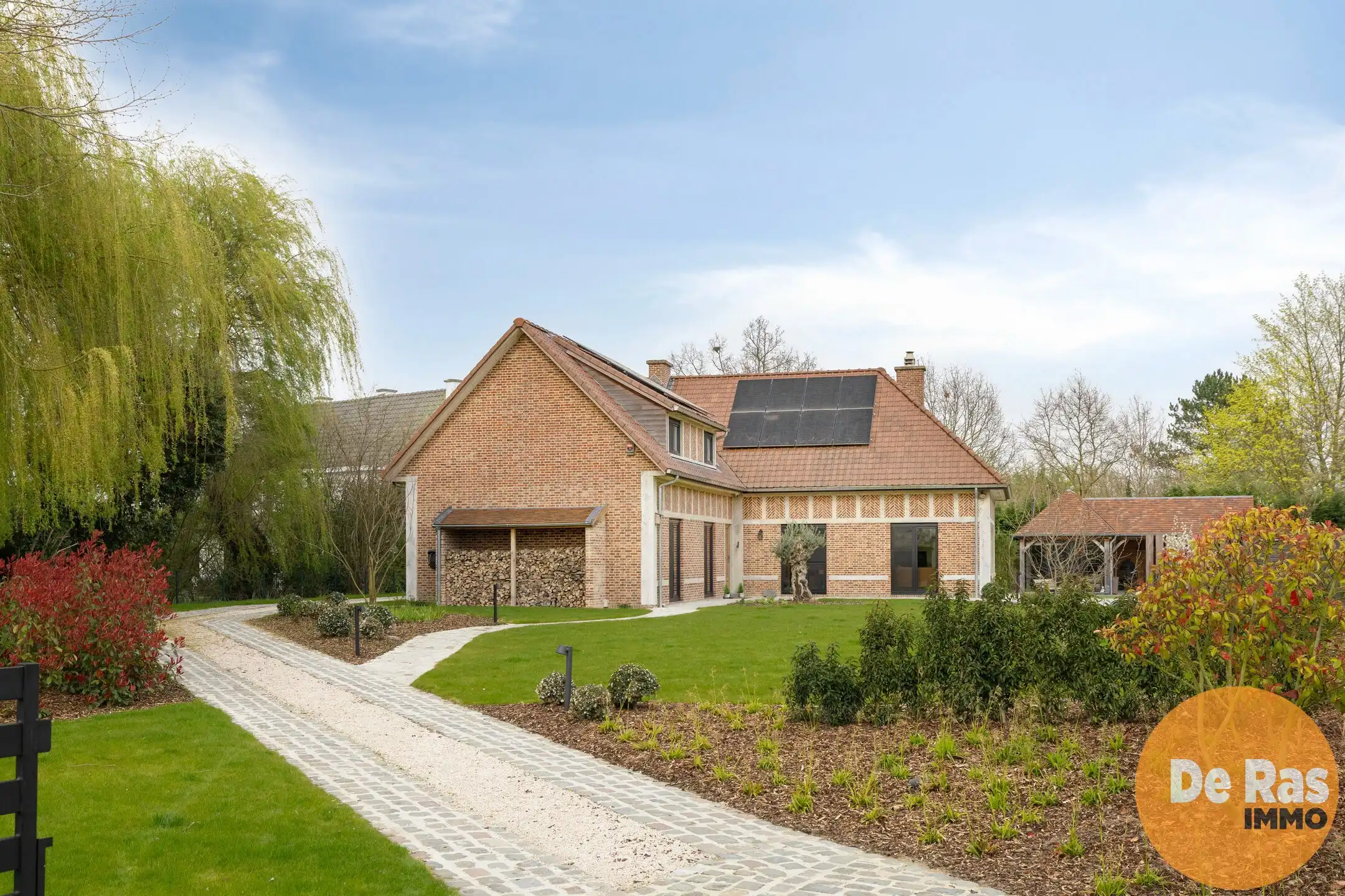 LEDE - Exclusief gerenoveerd landhuis op een unieke ligging foto 3