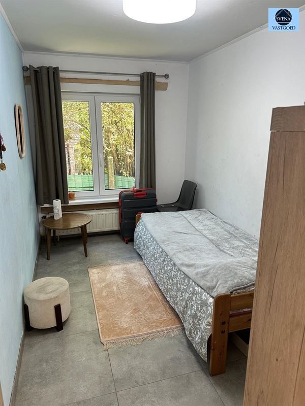 WONING MET HANDELSRUIMTE EN 3 SLAAPKAMERS foto 21