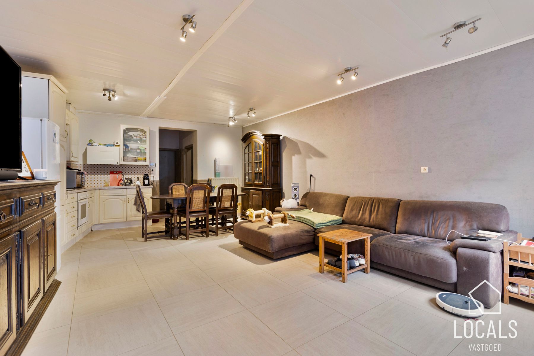 !! IN OPTIE !! woning met 4 slaapkamers en tuin foto 3