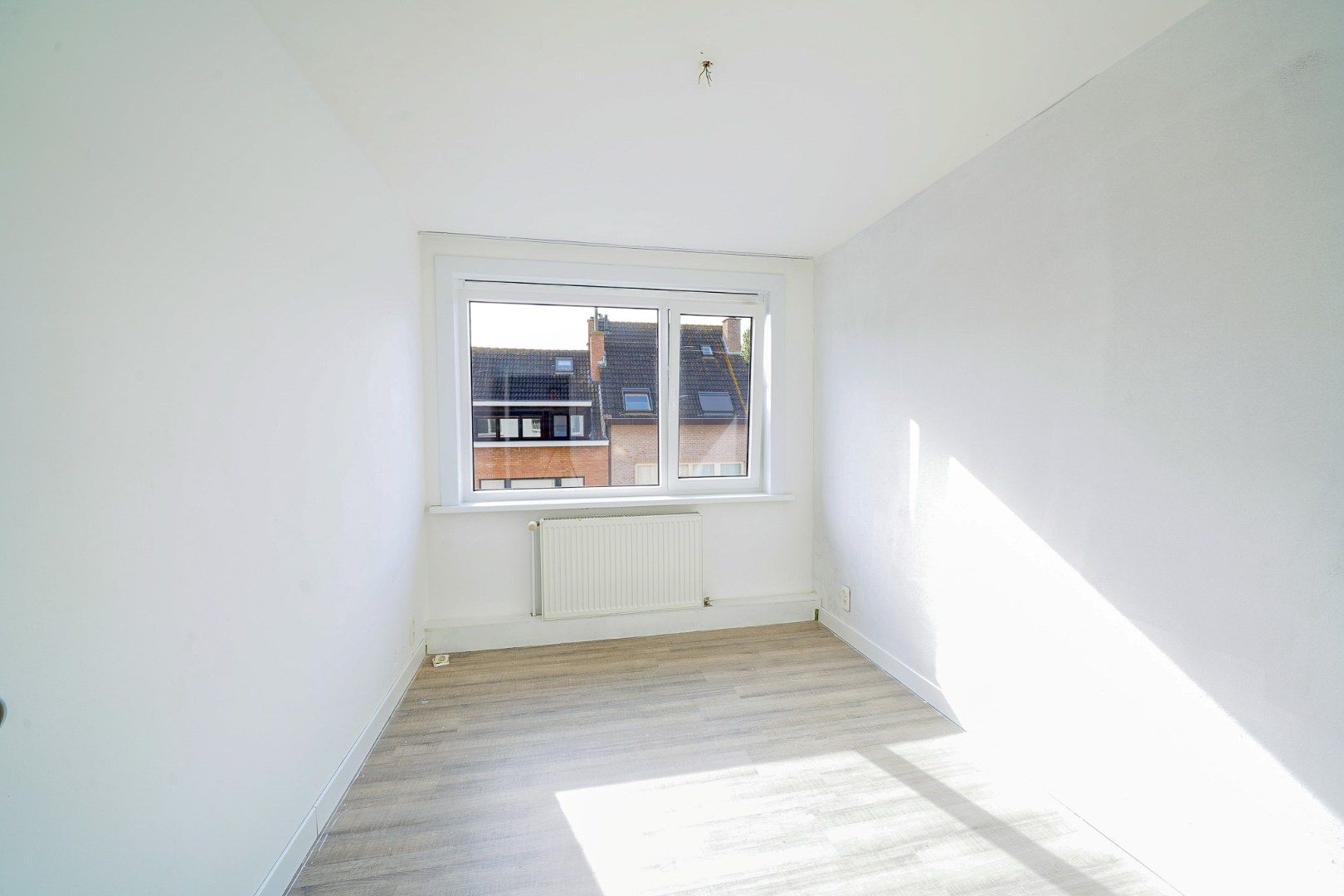 Instapklaar en goed gelegen 2-slaapkamerappartement vlakbij de Spuikom foto 8