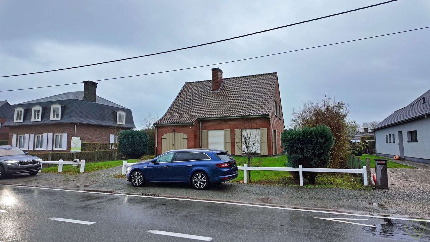 Ruime gezinswoning met grote tuin te huur in Zomergem! foto 20