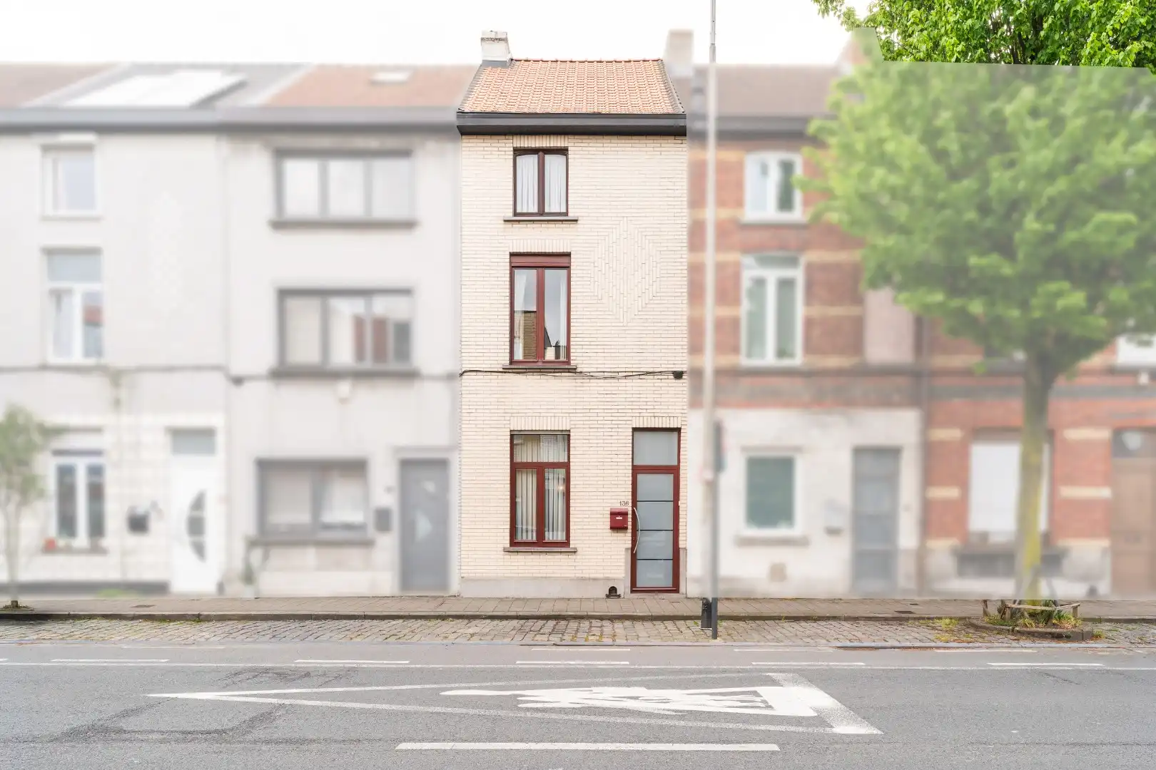 Charmante stadswoning nabij Gent met zonnige tuin! foto 2