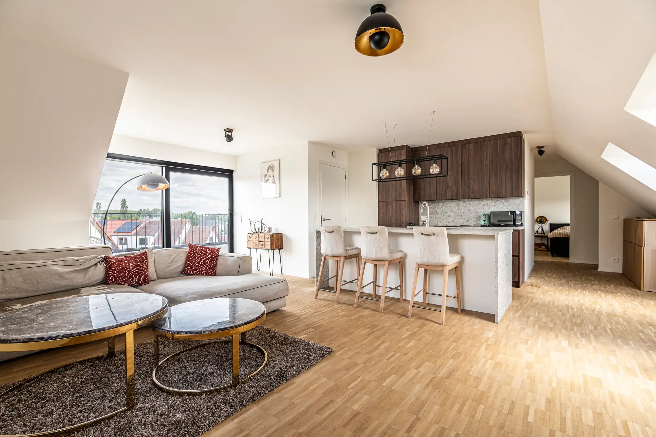 Luxe penthouse met 3 slaapkamers en riant terras van 46m² foto 3