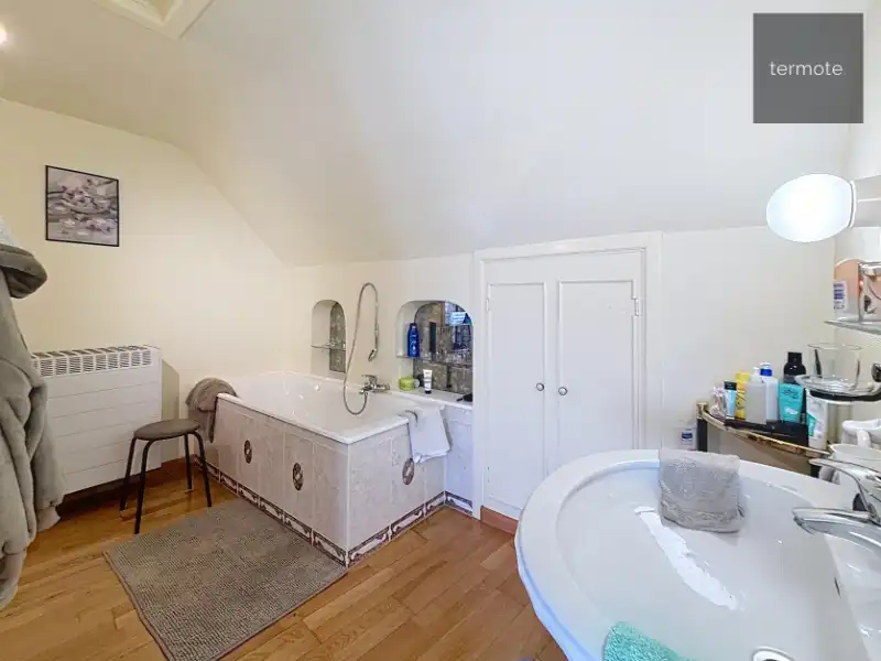 Gezinswoning foto 14