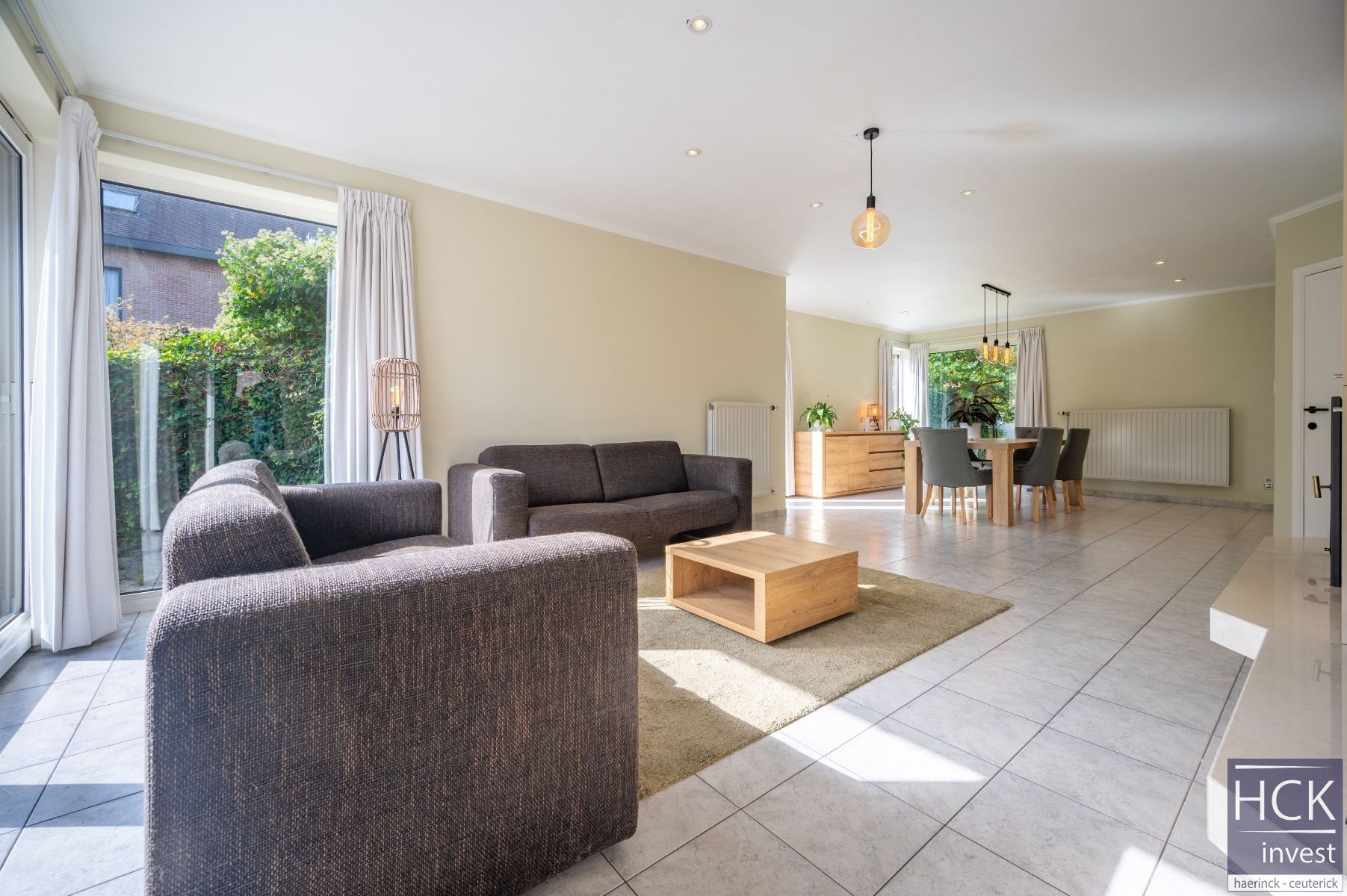 KRUISHOUTEM - Zeer ruime alleenstaande woning met 5 slpk. op 1256 m² foto 7