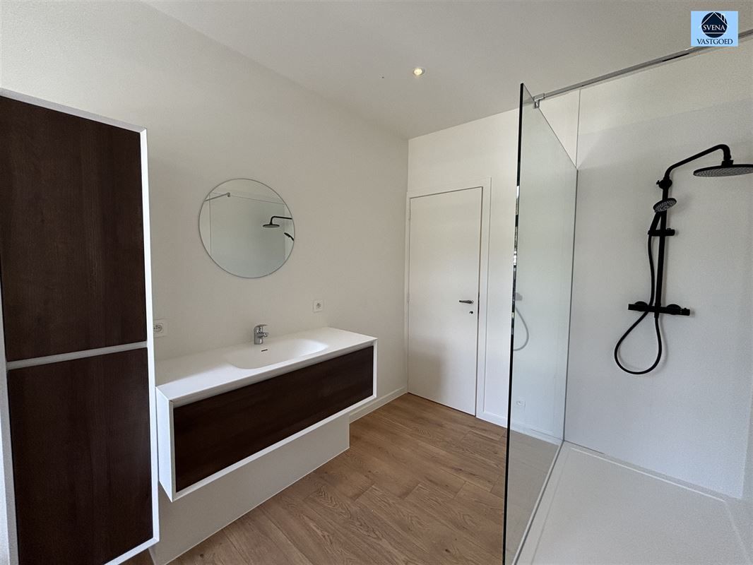 ENERGIEZUINIGE GERENOVEERDE WONING foto 6