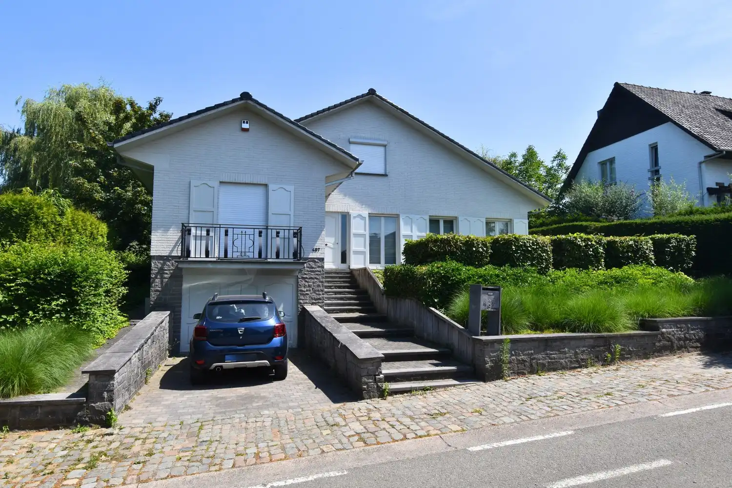 Villa te huur nabij Coloma foto {{pictureIndex}}