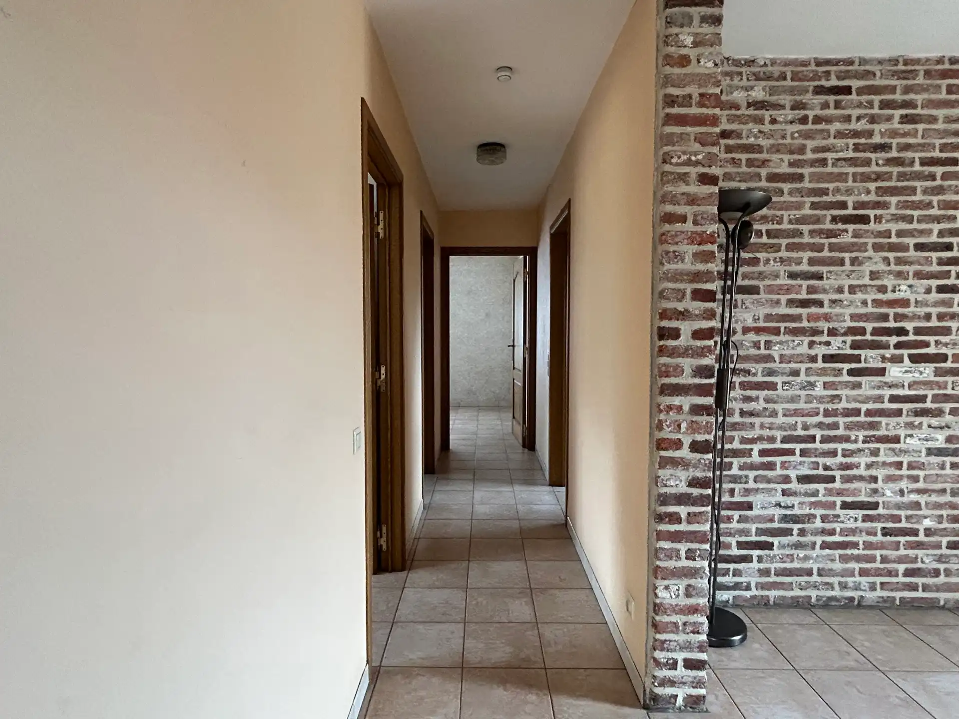 Gelijkvloerse woning met 2 slaapkamers en garage foto 8
