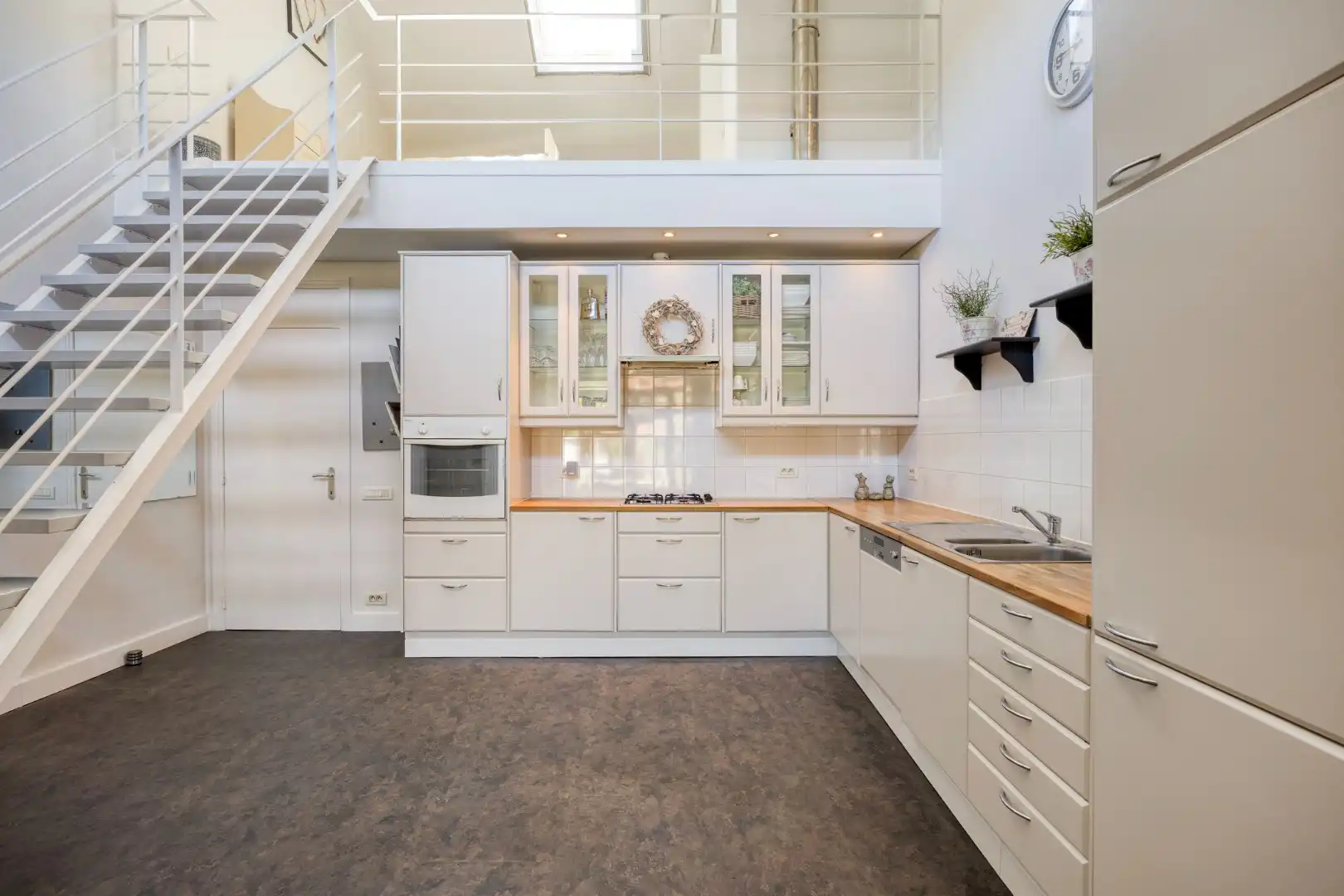 Gezellige instapklare woning met 1 SLPK in het centrum van Retie foto 9