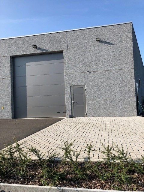 Recent magazijn (240 m²) te Oeselgem foto 9
