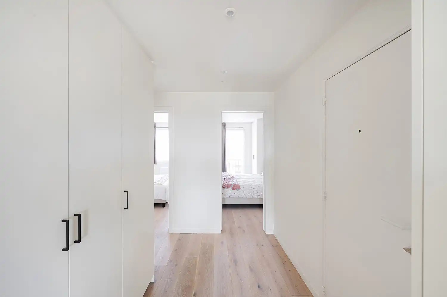 Prachtig vernieuwd appartement met open zichten en terrassen foto 10
