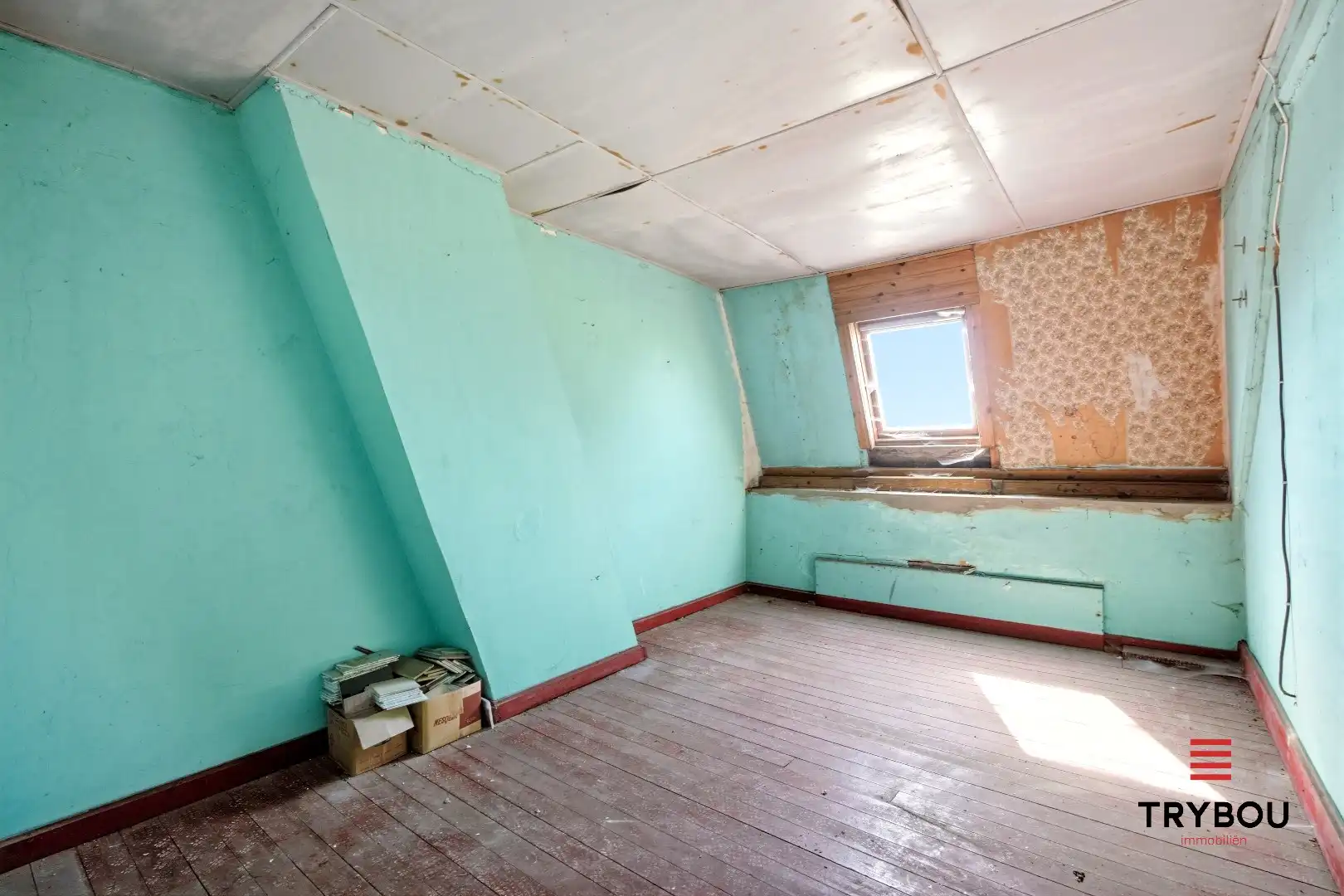 Te renoveren ruime halfopen bebouwing op een perceel van 1491m² met 7 slaapkamers! foto 11