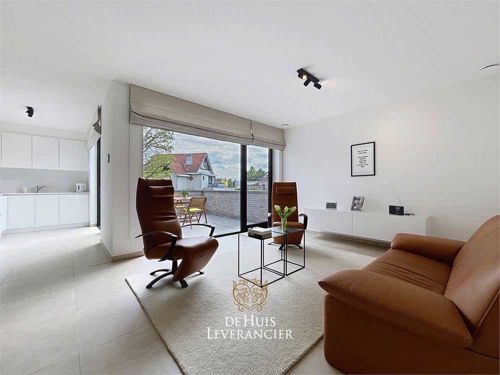 Discrete luxe & tijdloze elegantie : subliem nieuwbouwappartement met terras en gemeenschappelijk tuin te koop in Boechout foto 4