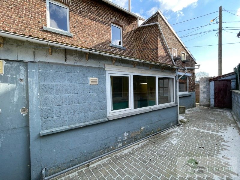 Woning - 3 kamers + veel bergruimte foto 23
