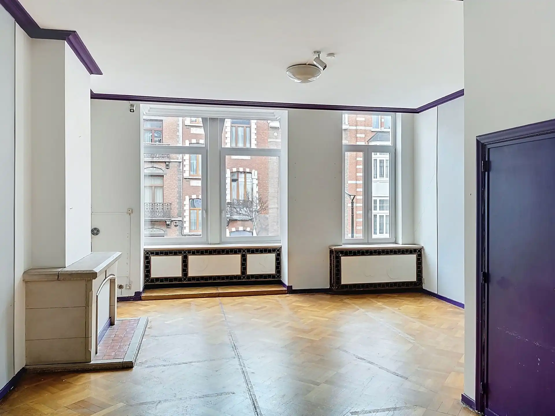 Ideaal voor medisch centrum, co-workingproject, handelspand foto 5