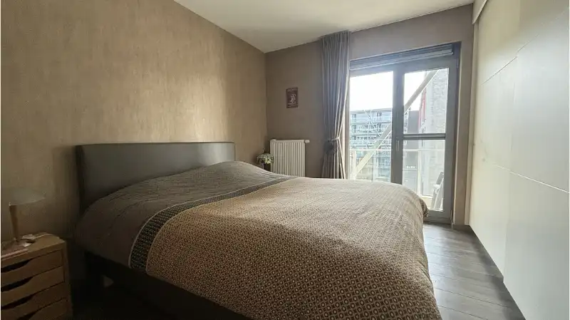 Recent 2-slaapkamerappartement met Terras te koop in Brugge foto 5