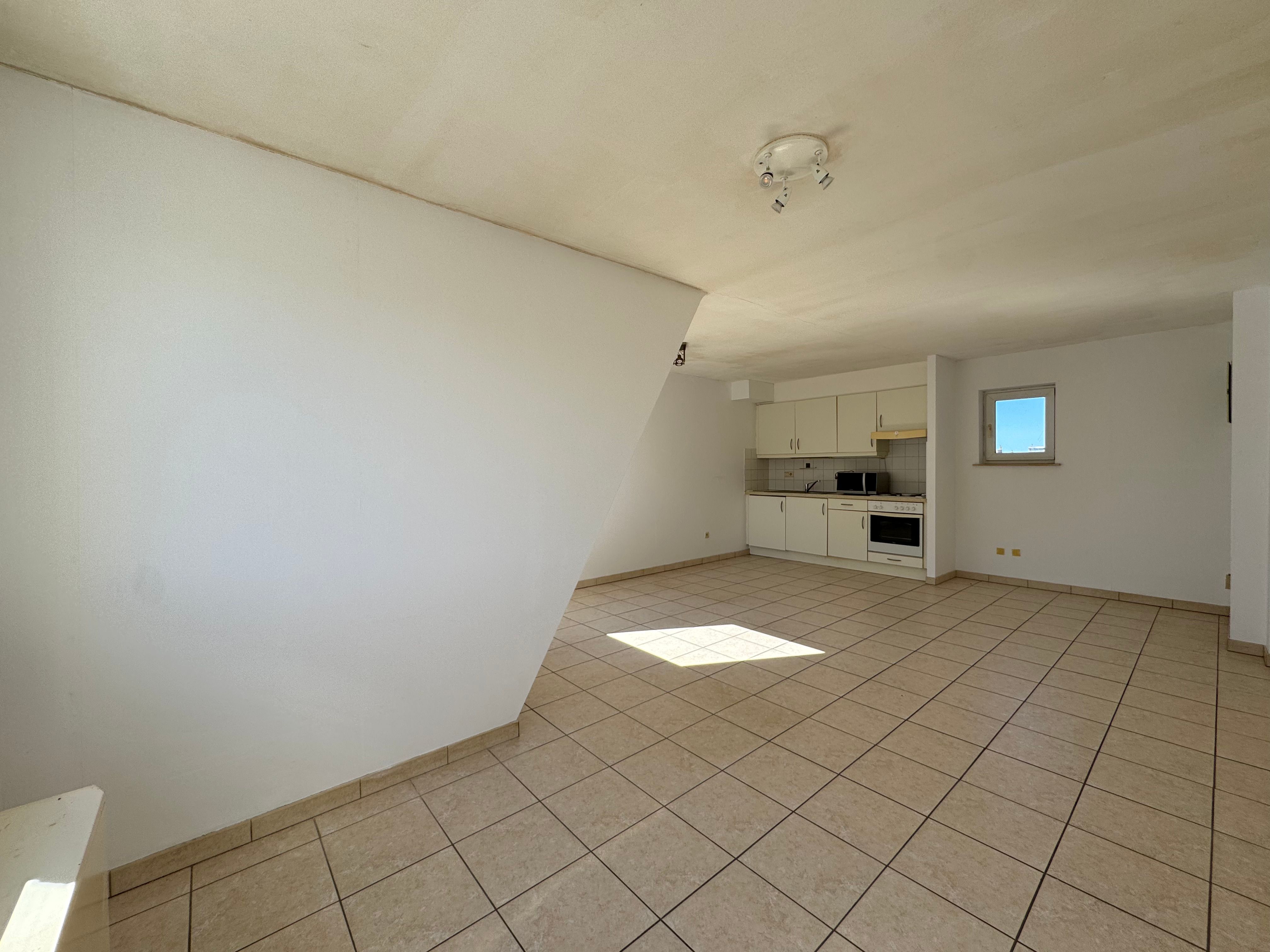 Praktisch gelegen appartement foto 5