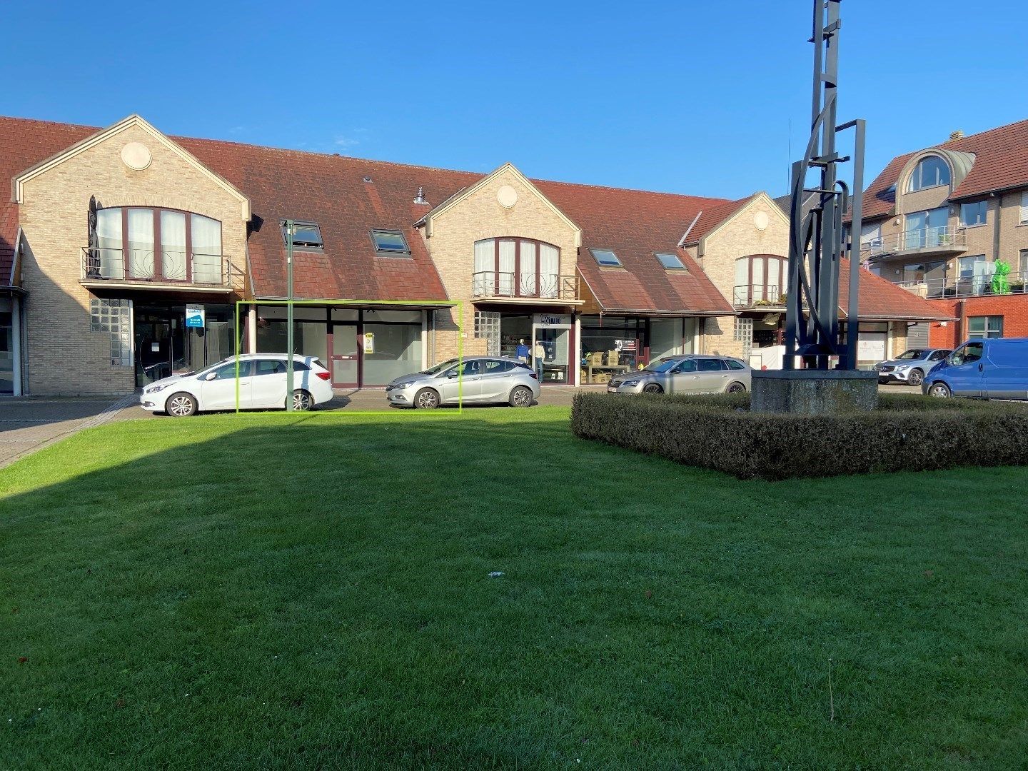 WINKELRUIMTE OP COMMERCIËLE LIGGING IN CENTRUM PITTEM foto 12