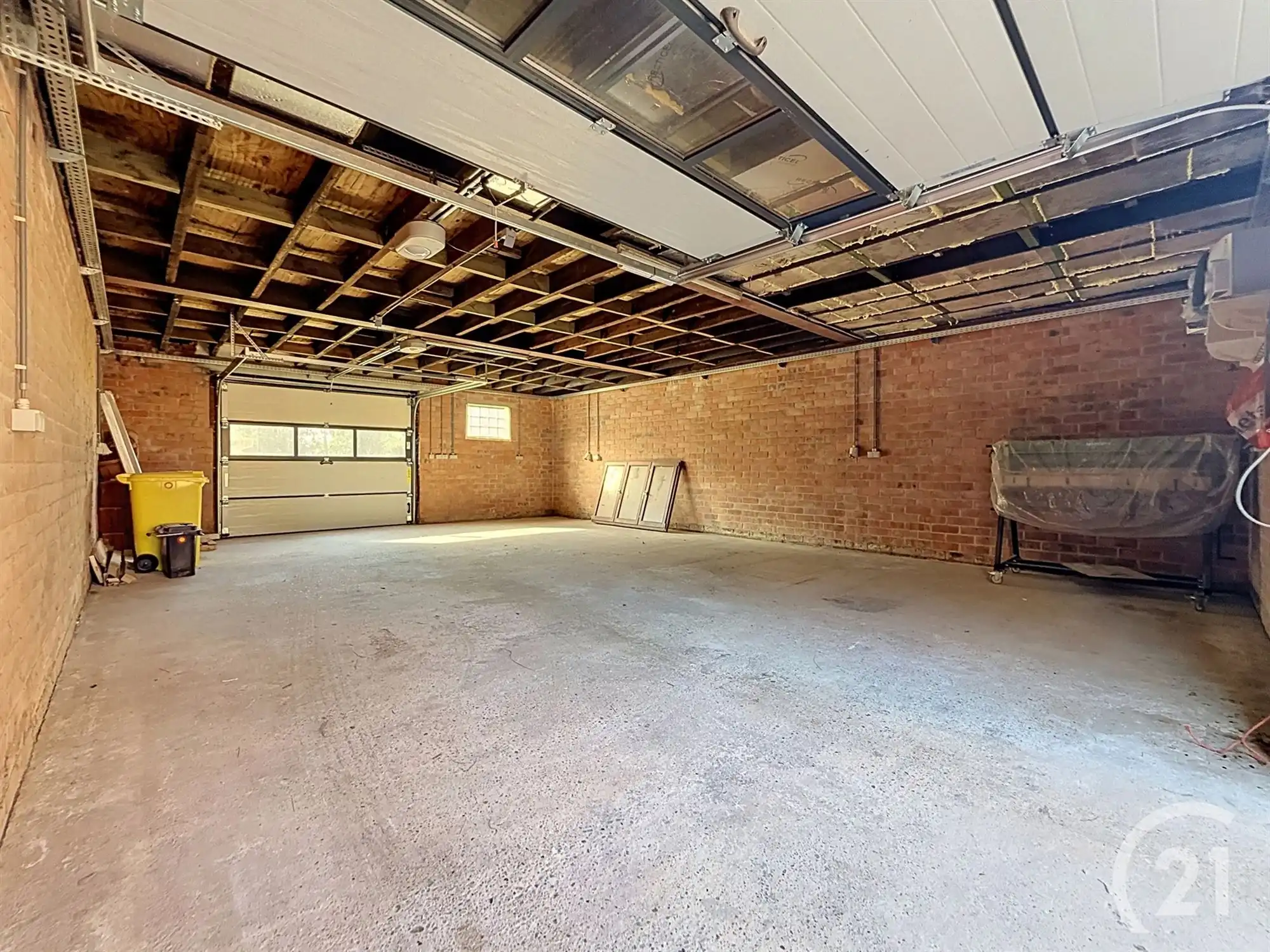 Gerenoveerde woning met garage van 91m²! foto 26