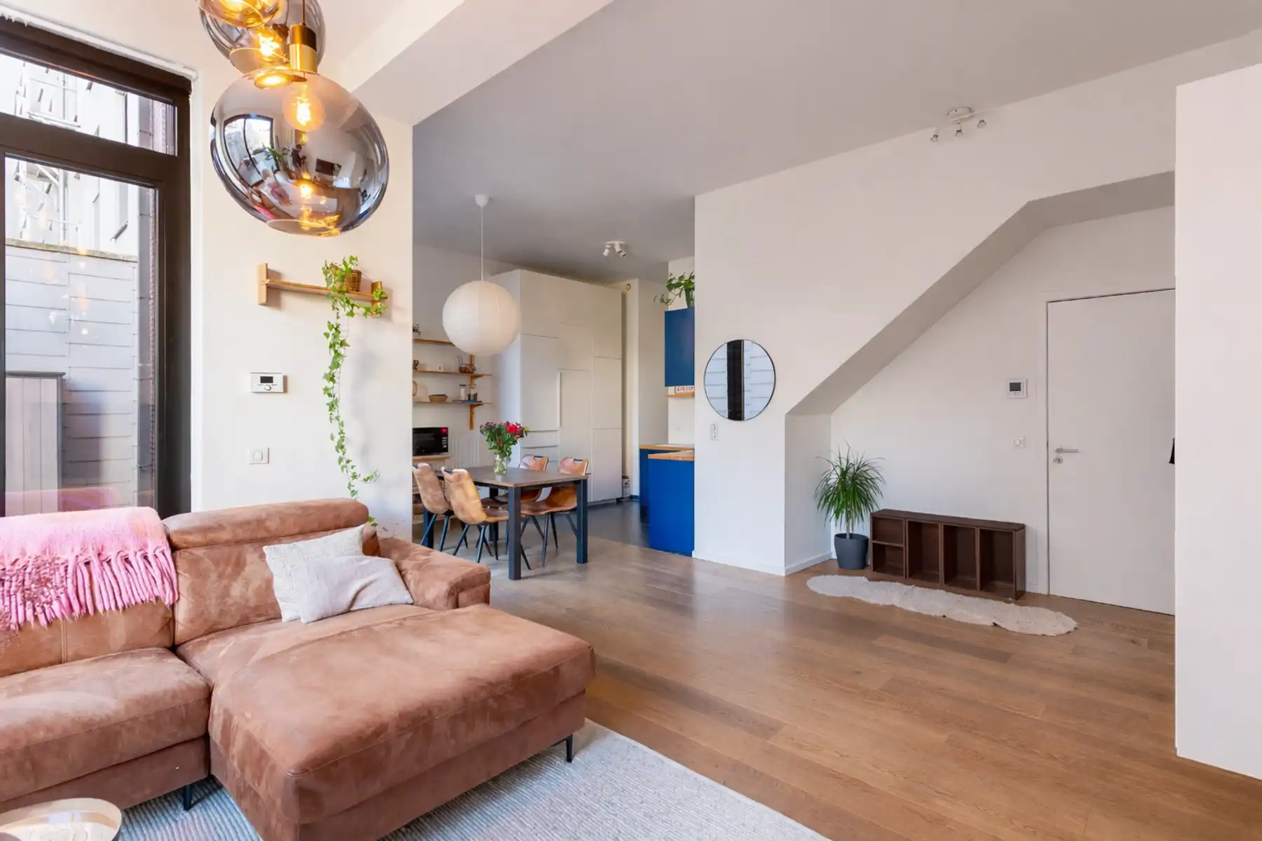 Gelijkvloers appartement met ruim terras op toplocatie! foto 5