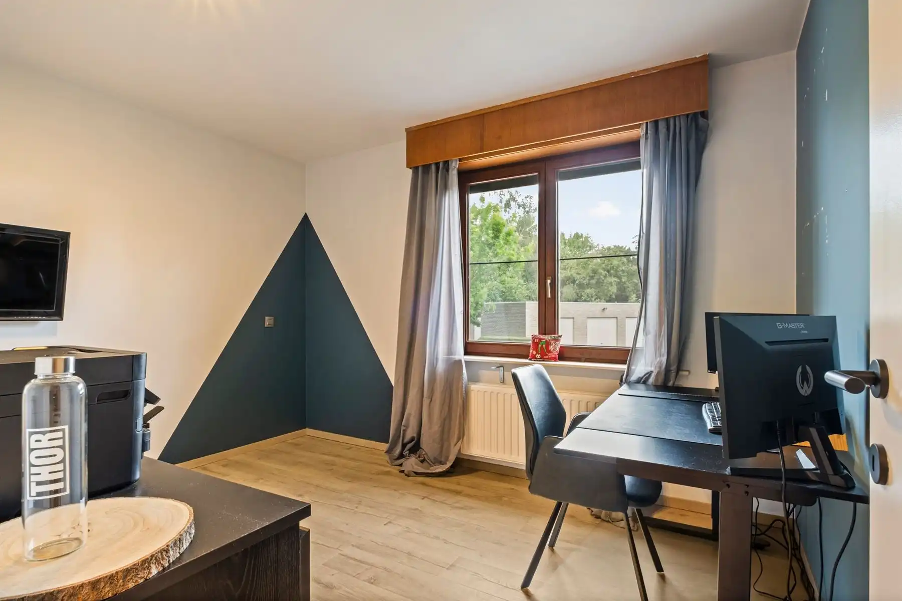 Instapklare woning met 3 slaapkamers en ingerciht zolder foto 12