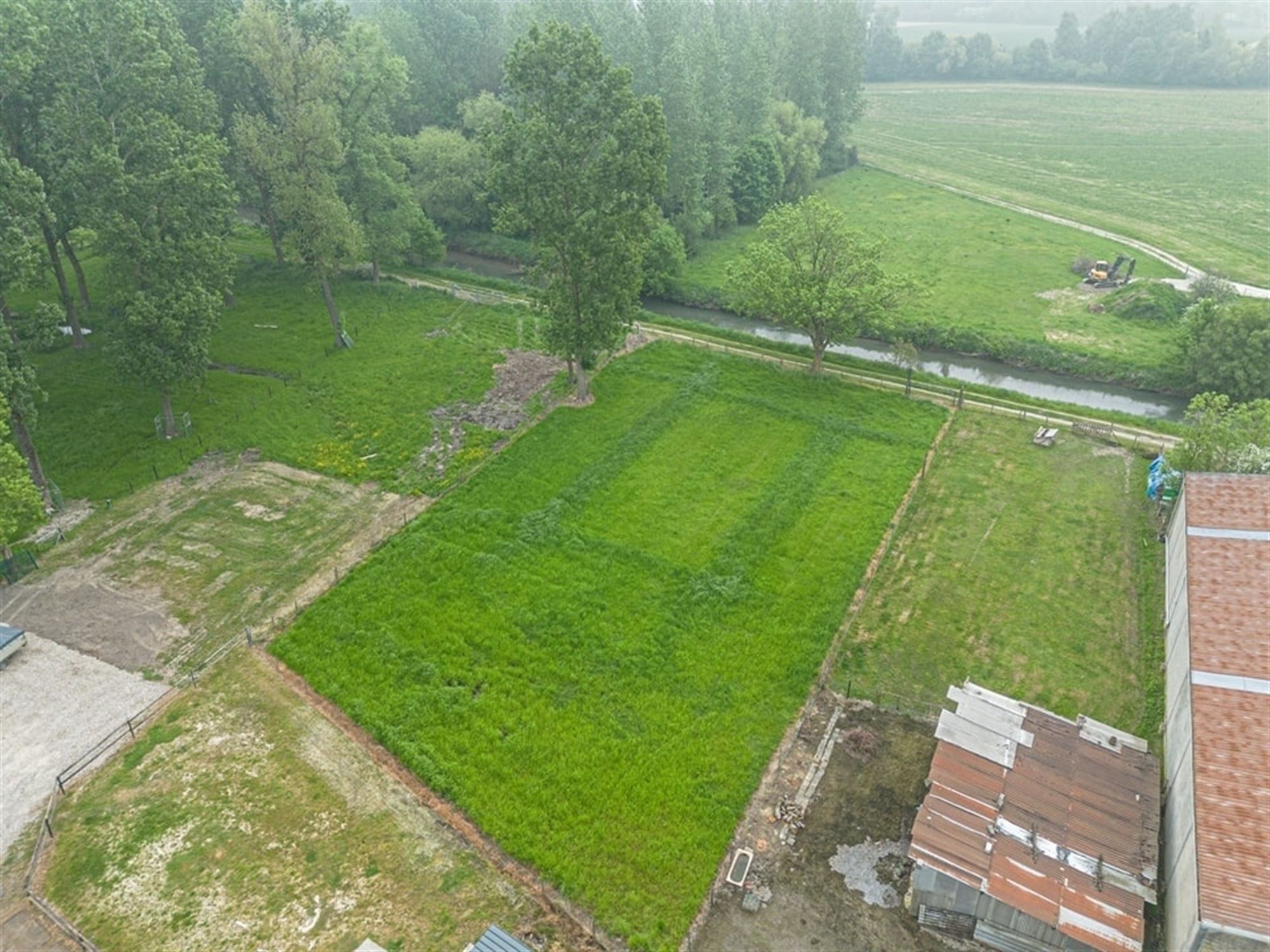 UNIEKE LANDELIJKE GEZINSWONING MET BIJBOUW VAN 320M² OP PRACHTIG PERCEEL  foto 37