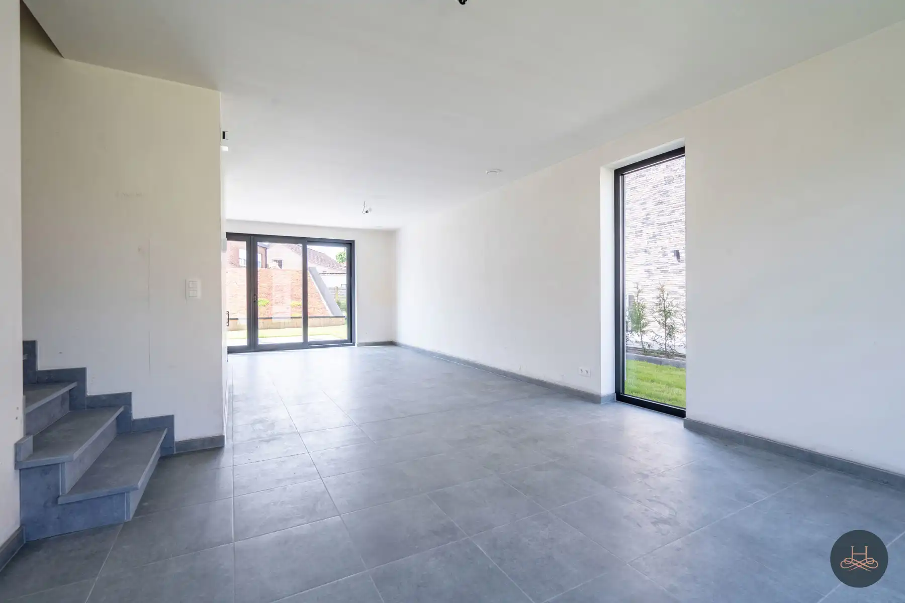 Halfopen BEN woning op top locatie! foto 3