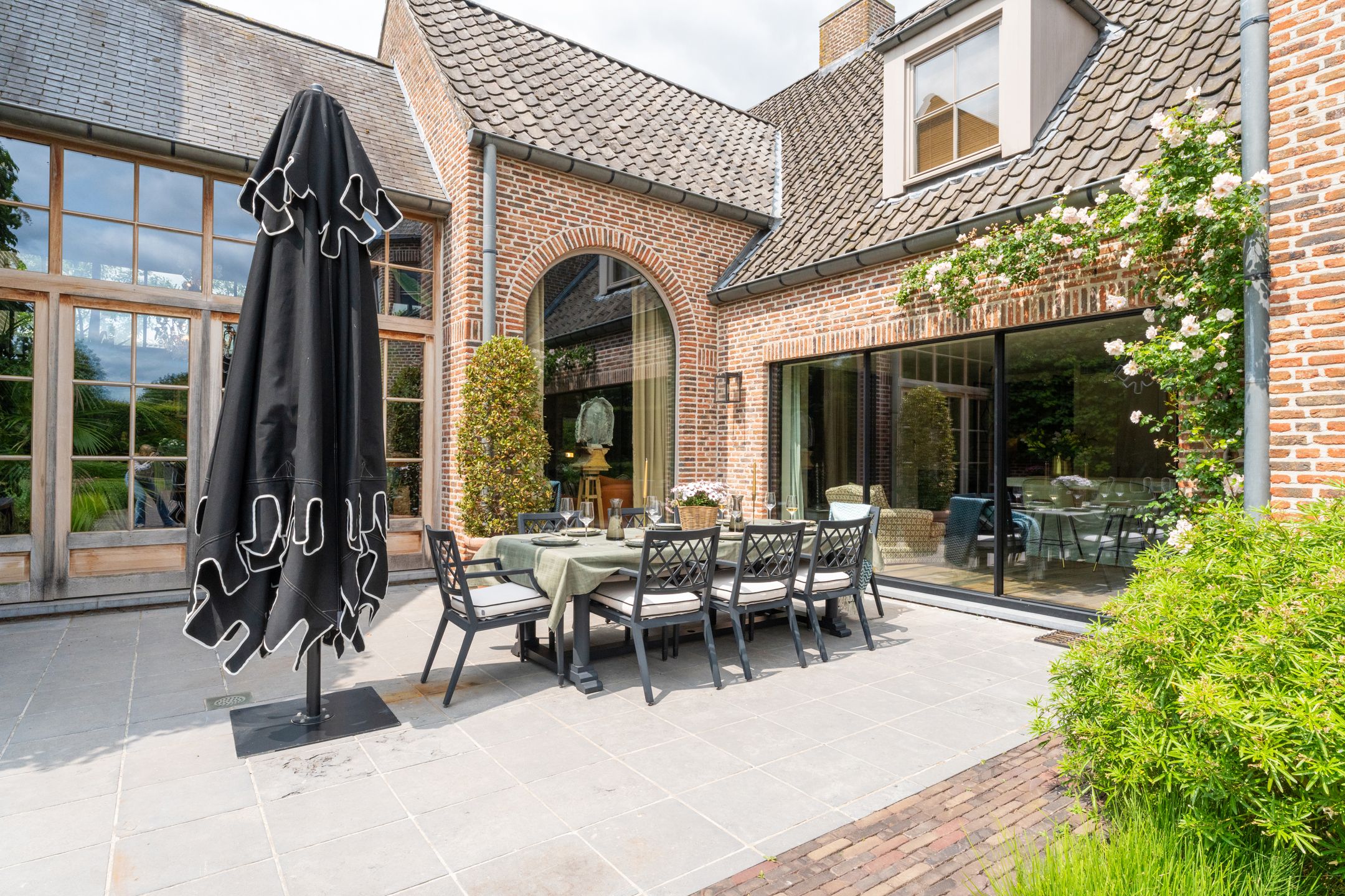 Magnifiek afgewerkt charmant landhuis.  foto 24