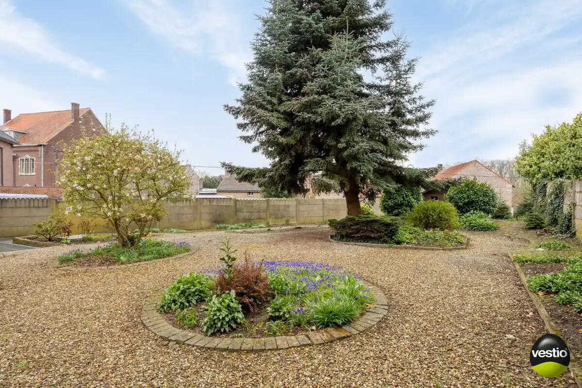 Eengezinswoning met 5 slaapkamers én opsplitsbare bouwgrond foto 20