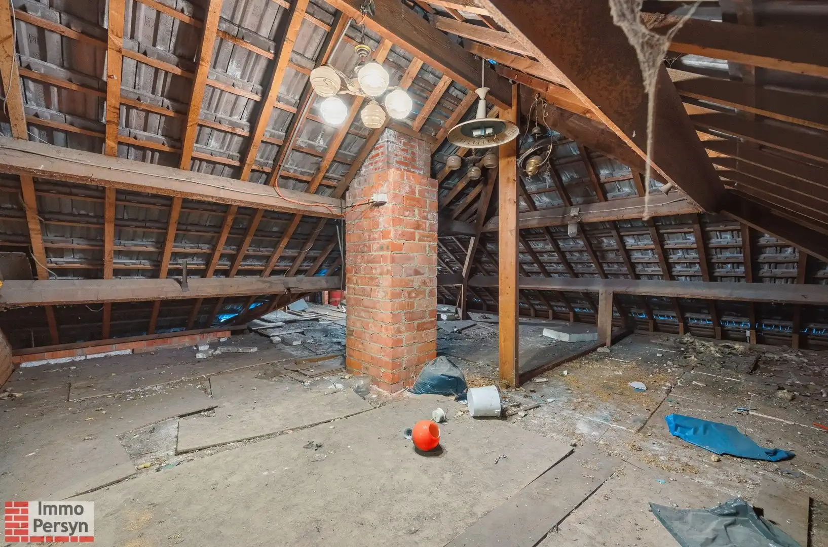 Gelijkvloerse woning met 3 slpk en dubbele garage foto 34